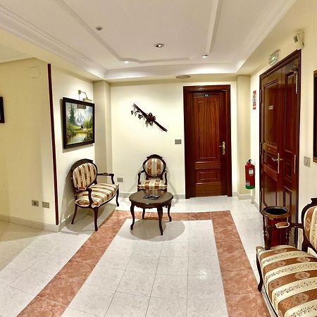 Hostal La Cubana Carballino Bagian luar foto